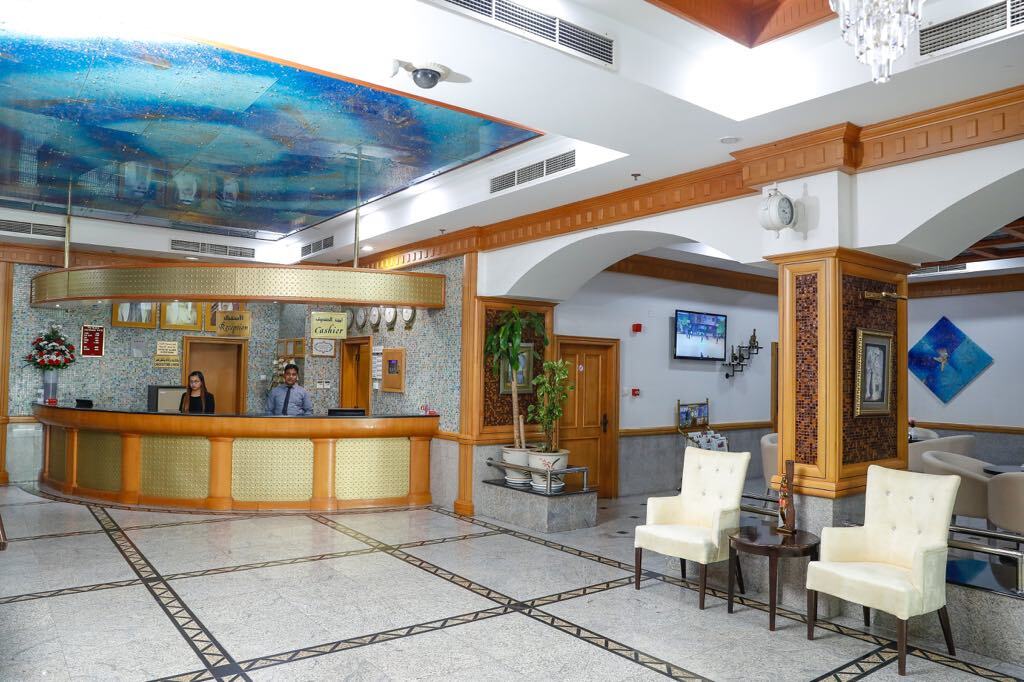 Taj Plaza Hotel Манама Екстериор снимка