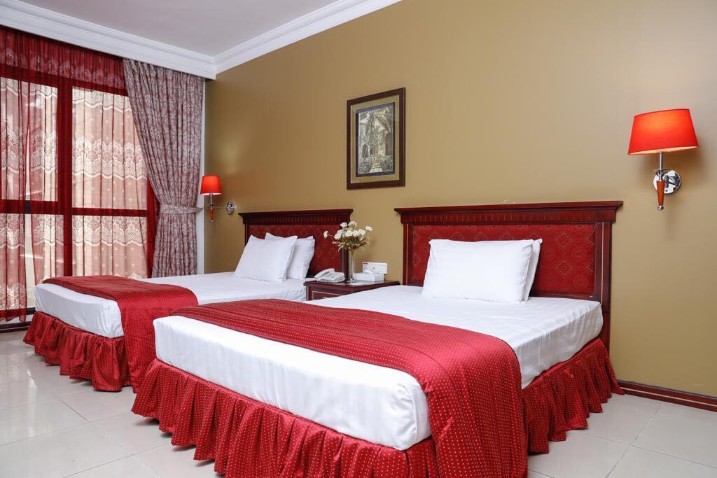 Taj Plaza Hotel Манама Екстериор снимка